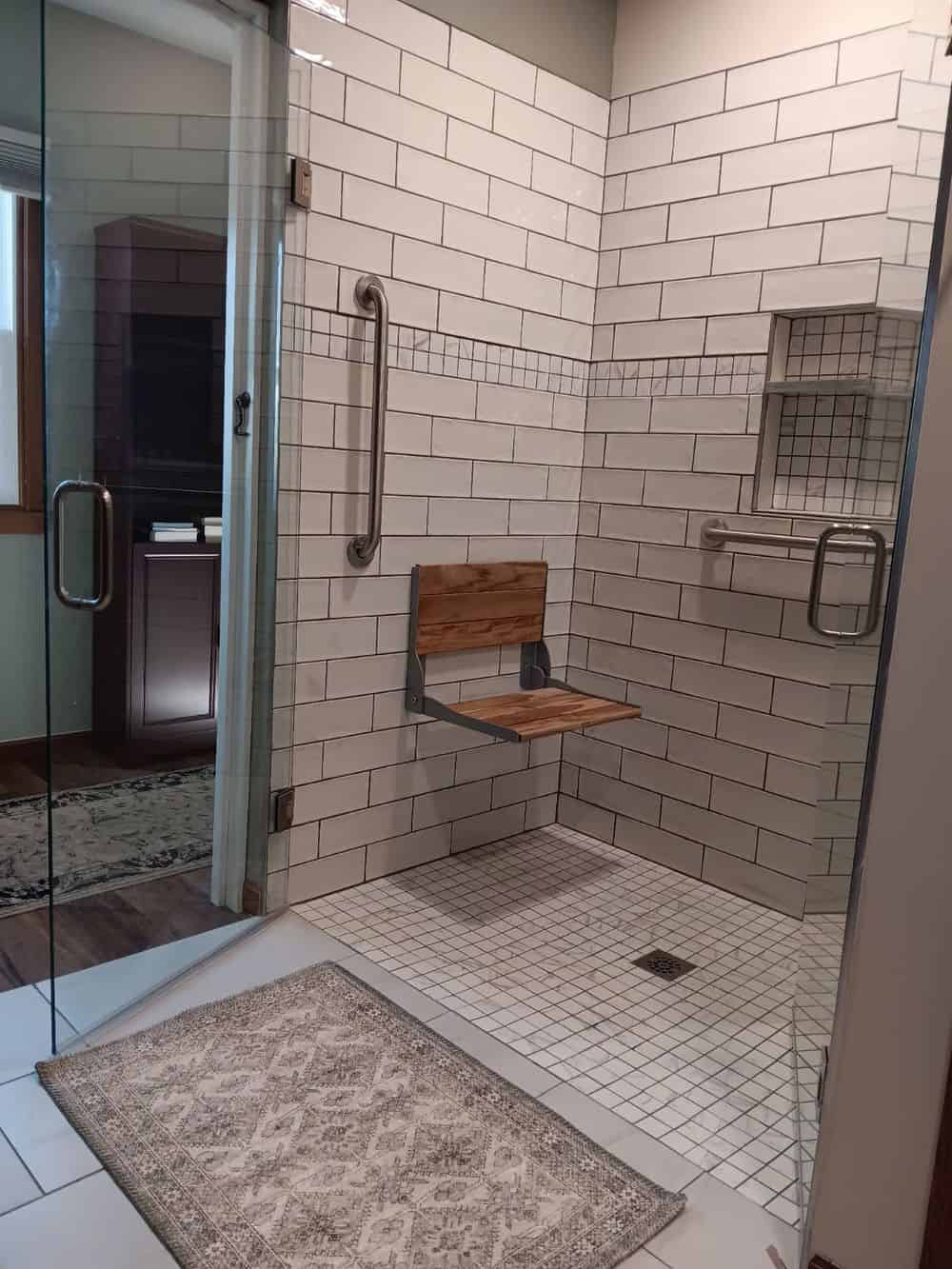 Bathroom Remodeling image