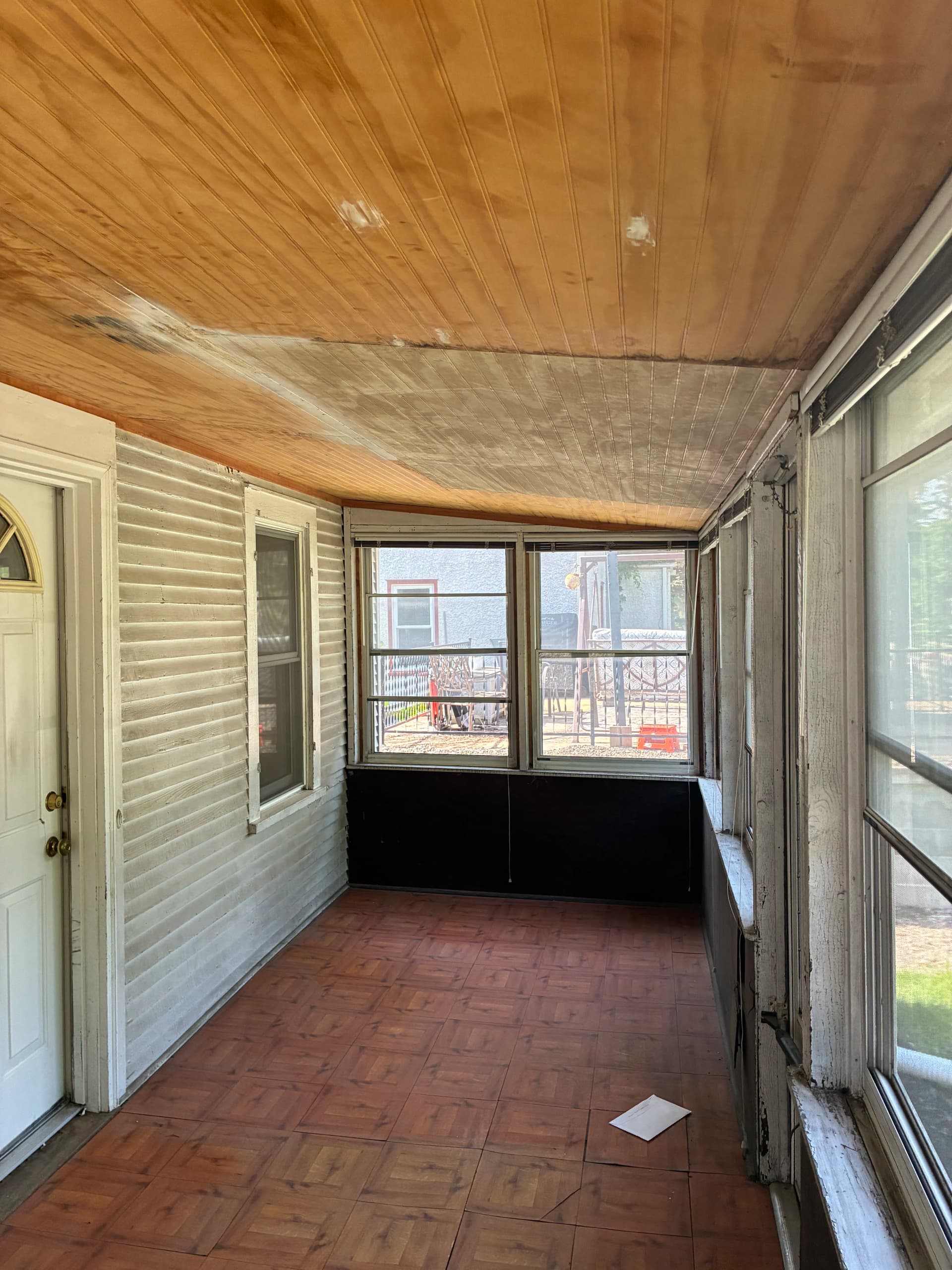 Gallery photos for Prepping a Home for Sale With a Fresh Paint Job: Image #1