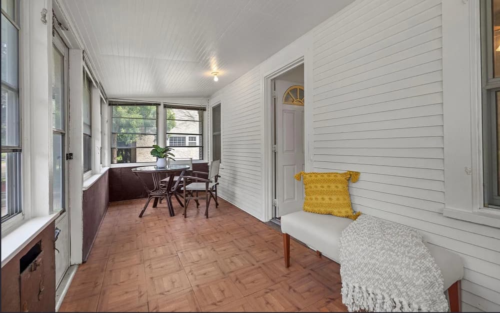 Prepping a Home for Sale With a Fresh Paint Job image